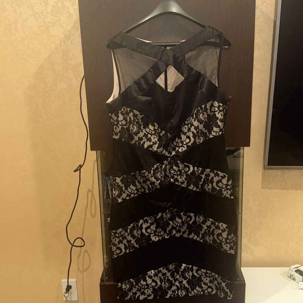 Beautiful Elegant Jax Cocktail Dress